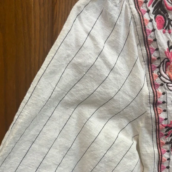 THML Embroidered Top, Small, Boho Cotton - Picture 4 of 16